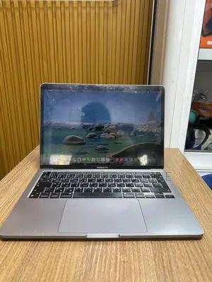 Laptop Apple MacBook Pro 2020 M1 8GB Apple M1 SSD 256GB