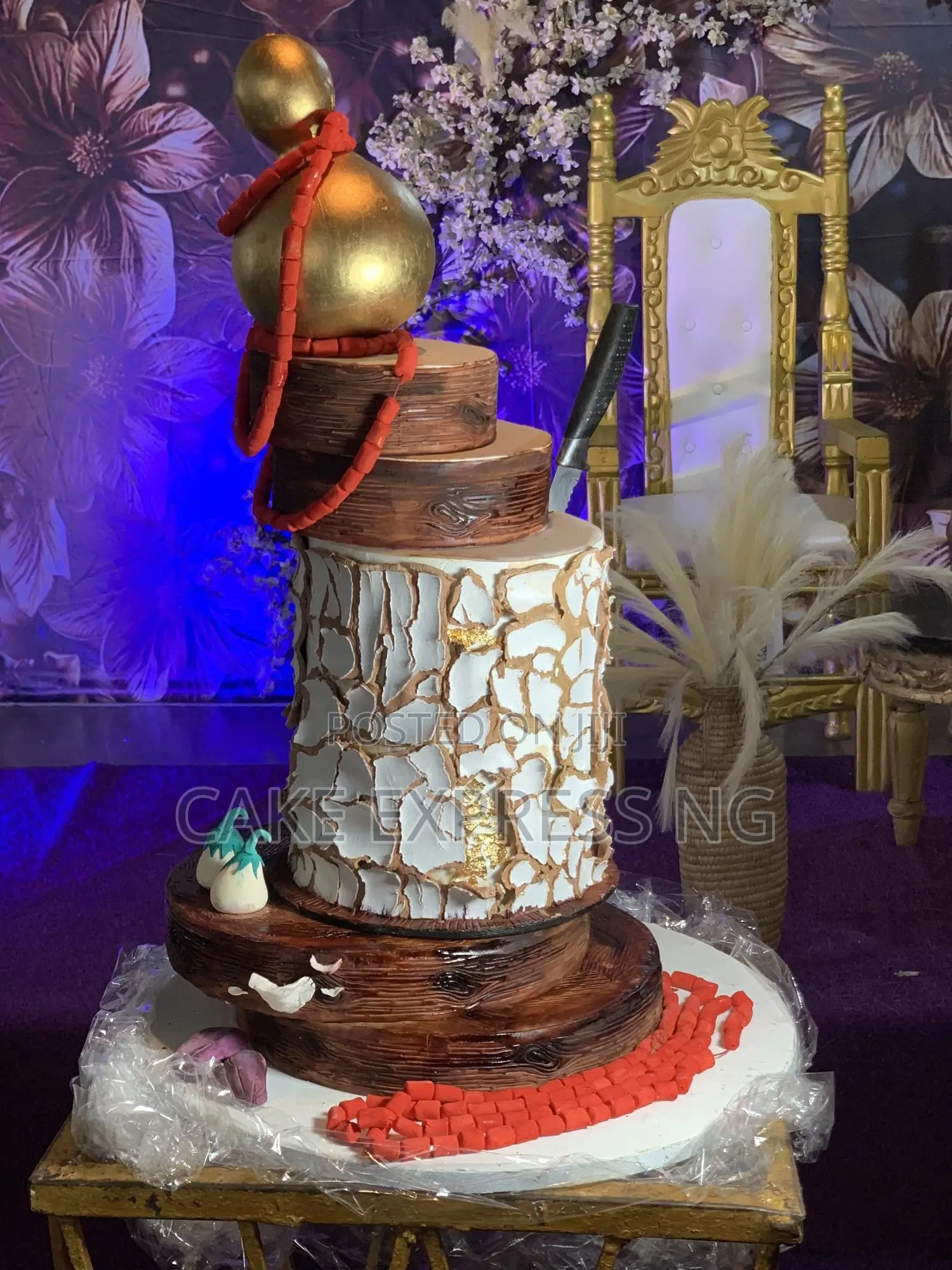 Traditional Wedding Cake