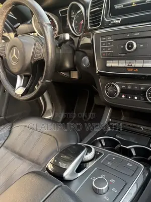 Mercedes-Benz GLE-Class 2017 Silver