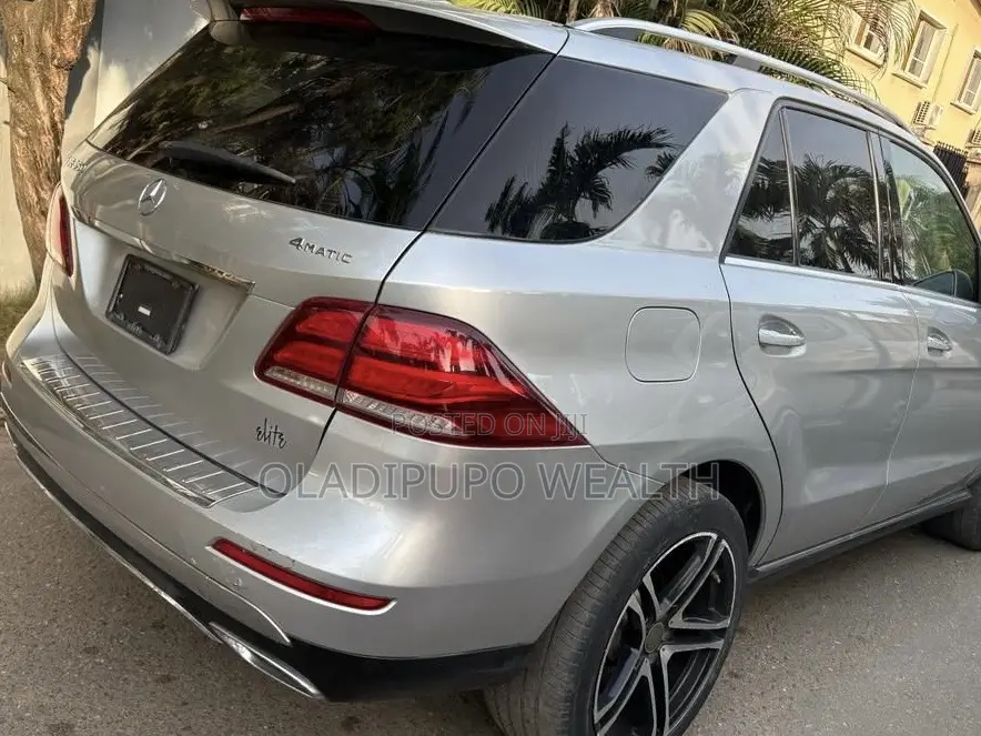 Mercedes-Benz GLE-Class 2017 Silver