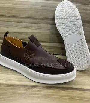 Light Weight Sneakers