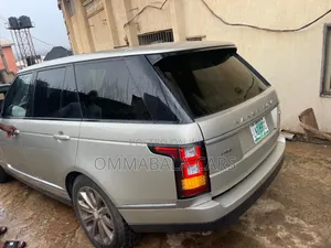 Land Rover Range Rover Sport 2015 Gold