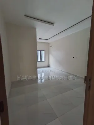3bdrm Townhouse / Terrace in Off Lekki Coastal, Ogombo for rent