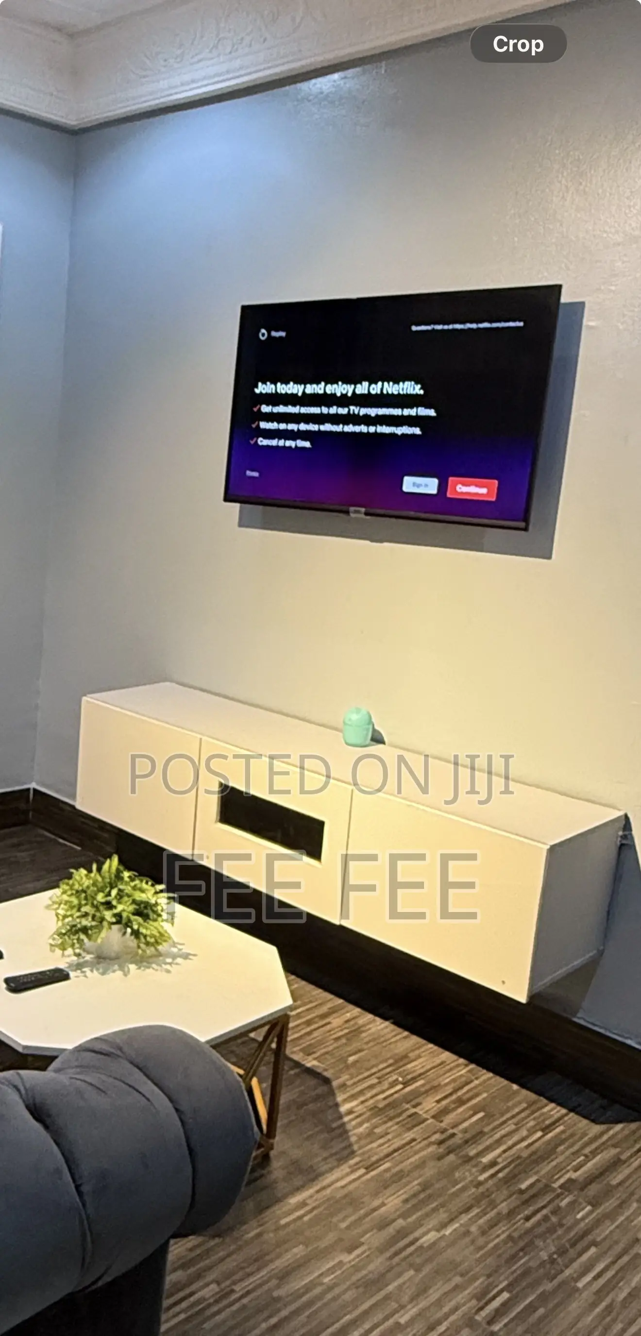 Floating 5 Feet Tv Console