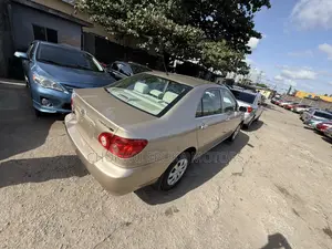 Toyota Corolla 1.8 LE 2008 Gold