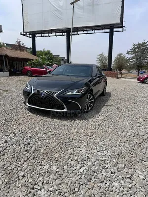 Lexus ES 300h Ultra Luxury 2021 Black