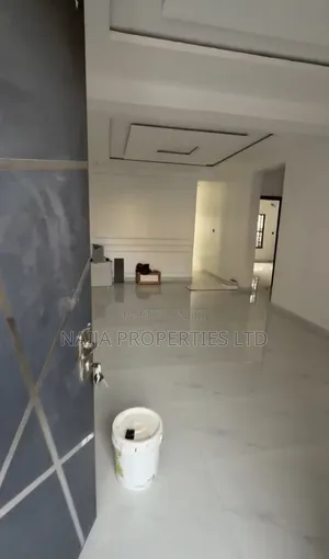 2bdrm Apartment in Igboefon for rent