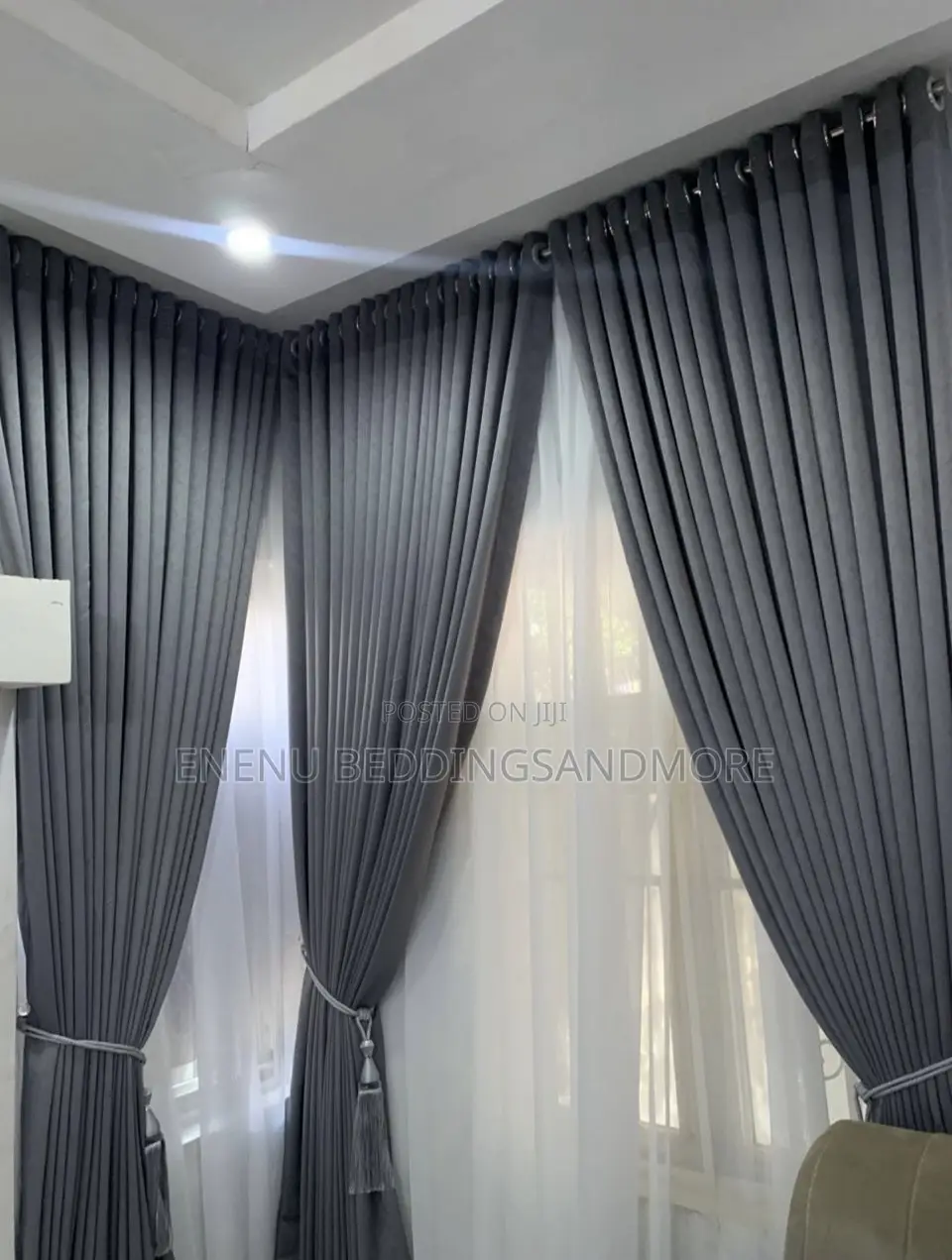 Premuim Curtain