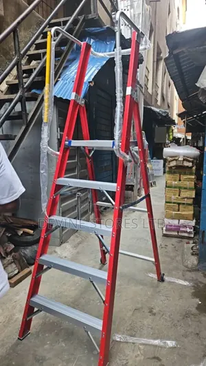 5 Steps Red Fiber Ladder