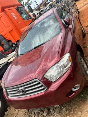 Toyota Highlander Limited 2010 Red