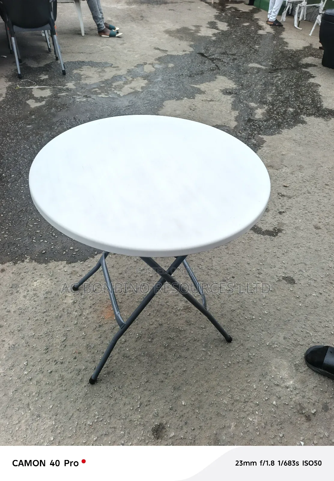 Relaxing Table for Home and Office