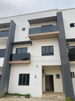 4bdrm Townhouse / Terrace in Life Camp for rent