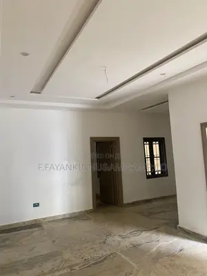 4bdrm Townhouse / Terrace in Life Camp for rent