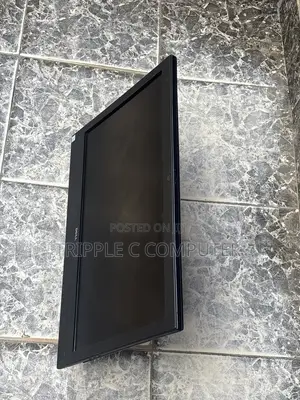 Desktop Computer Dell OptiPlex 7450 8GB Intel Core i5 SSD 256GB