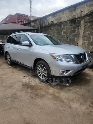 Nissan Pathfinder Platinum 4dr SUV (3.5L 6cyl CVT) 2014 Silver