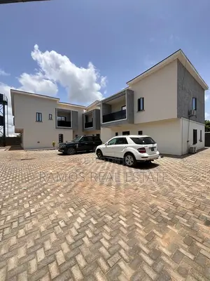 4bdrm Duplex in Abraham Adesanya Estate for rent