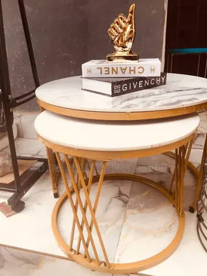 Centre Table With Decos