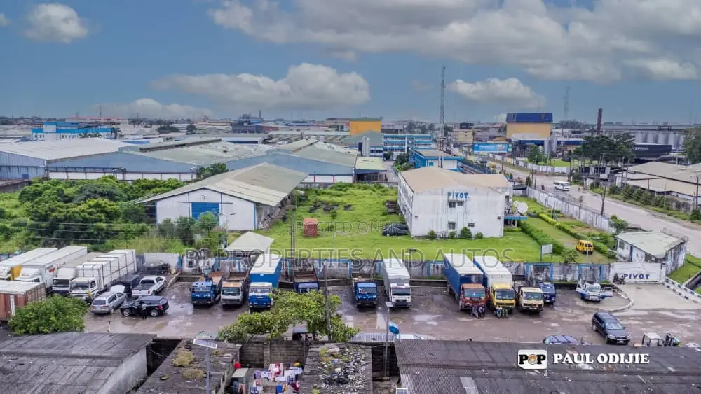 Massive Warehouse
