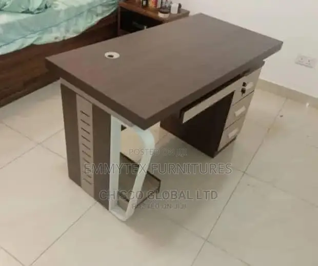 1.2 Meter Office Table