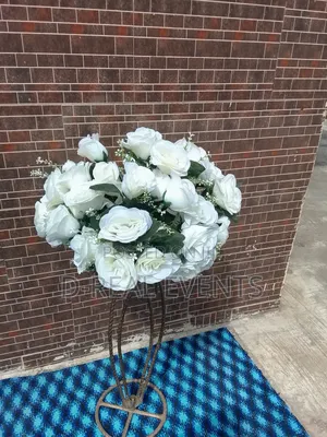 Rent Center Pieces , Flowers