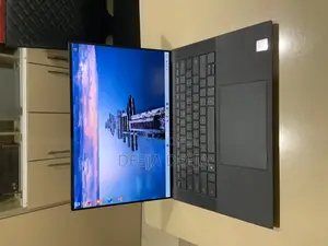 Laptop Dell Precision 5550 16GB Intel Core i7 SSD 256GB