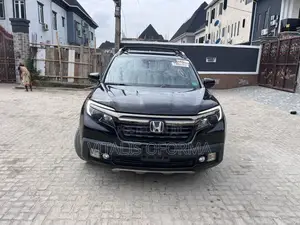 Honda Ridgeline Black Edition AWD Crew Cab 125.2 in. WB 2017 Black