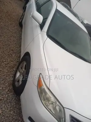 Toyota Camry 2010 White