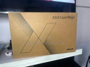 New Laptop Asus 16GB Intel Core i7 SSD 512GB