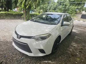 Toyota Corolla 2014 White