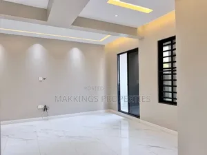 2bdrm Apartment in Adelabu for rent