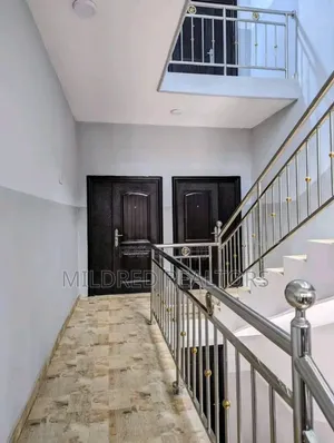 3bdrm Block of Flats in Shelter Afrique, Uyo for rent