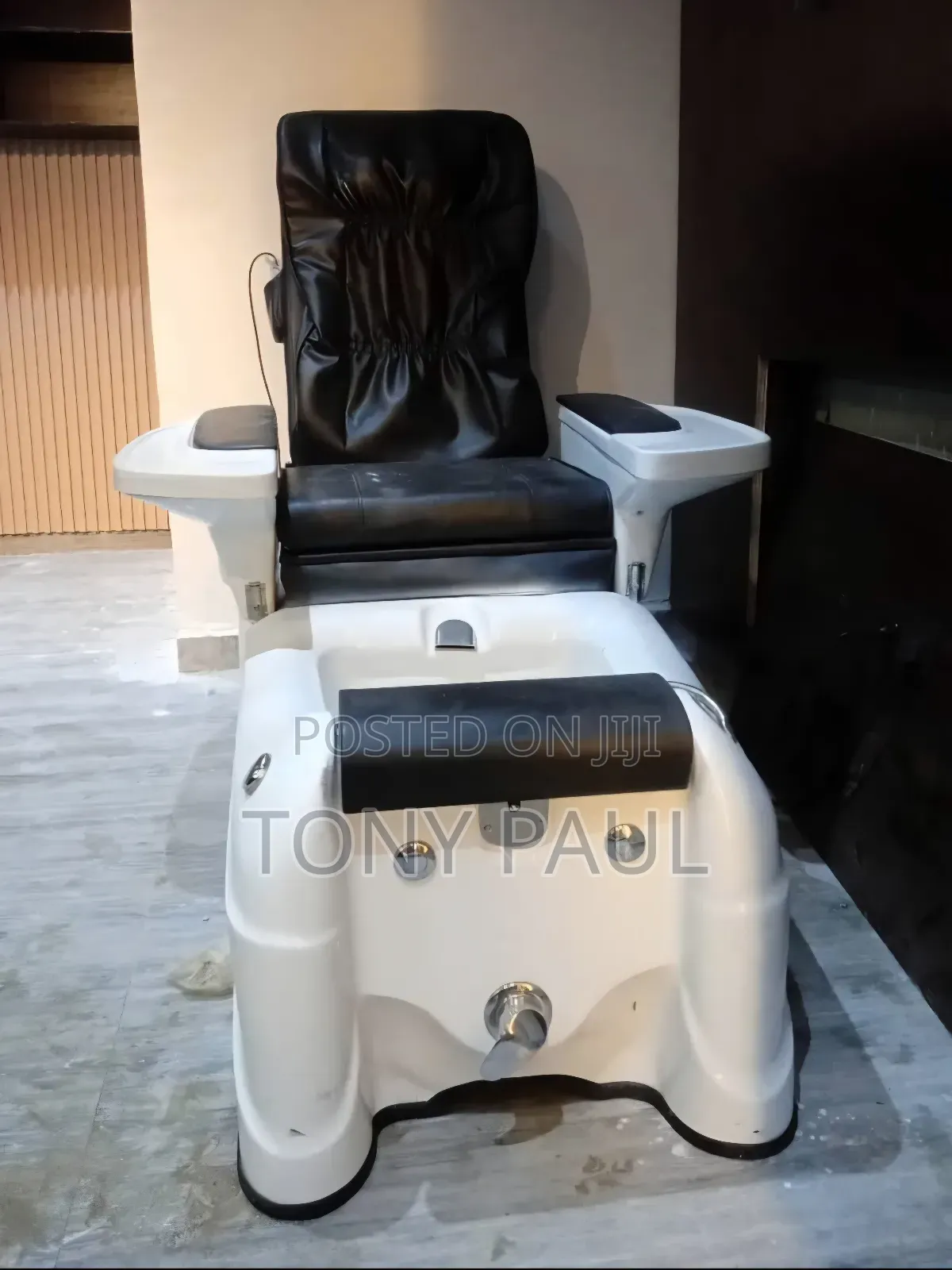Pedicure Chair