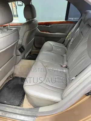 Lexus LS 430 2003 Gold