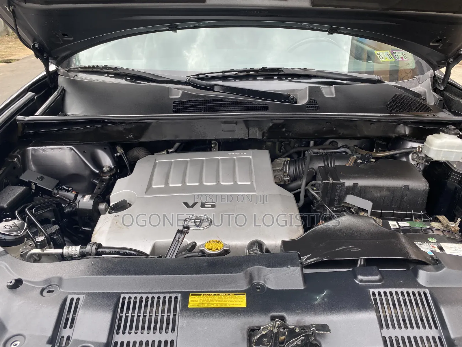Toyota Highlander SE 2011 Gray