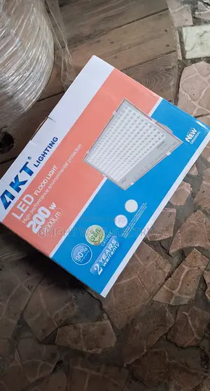200wt Flood Light Akt
