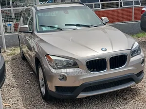 BMW X1 2012 Gold