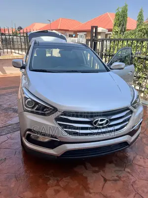 Hyundai Santa Fe Limited Ultimate AWD 2017 Silver