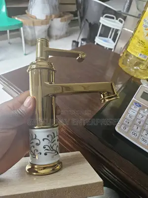 Kitchen Taps