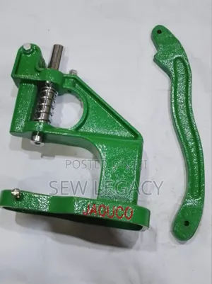 Rivet Machine