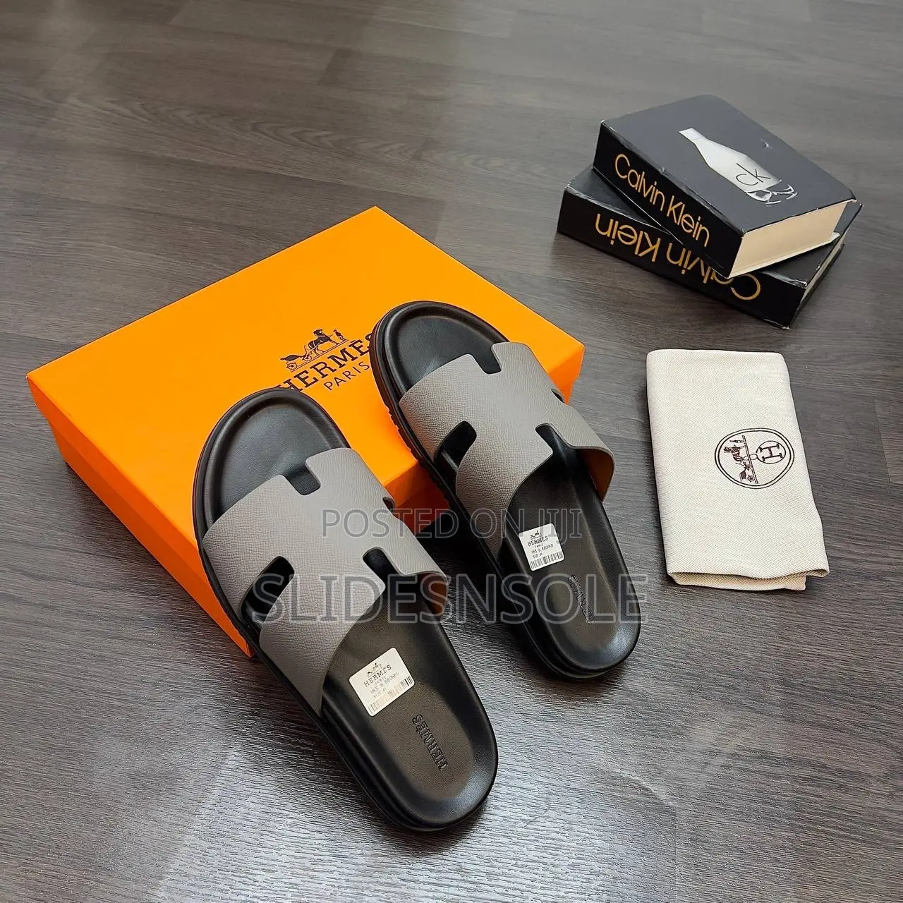 Hermès Chypre Sandals