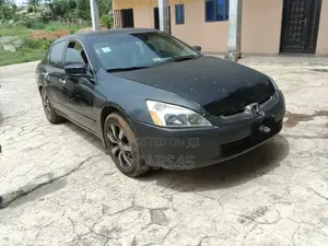 Honda Accord 2005 Black