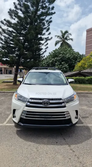 Toyota Highlander XLE 2019 White