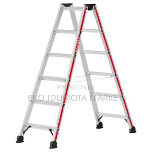 Swing Back Platform Step Ladder