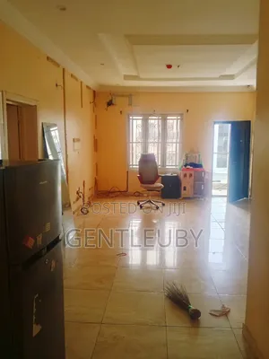 3bdrm Apartment in Idado, Lekki Phase 1 for rent