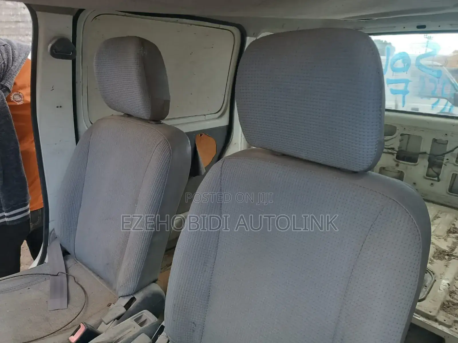 Suzuki Every 2000 White