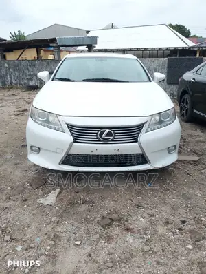 Lexus ES 350 FWD 2014 White
