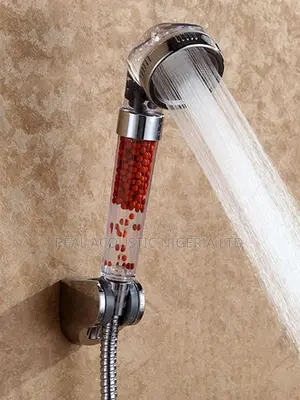 High-pressure Ionic Filtration Shower Head