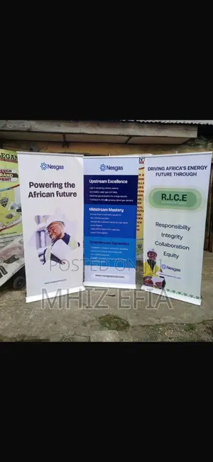 Roll_up Banner/Stand