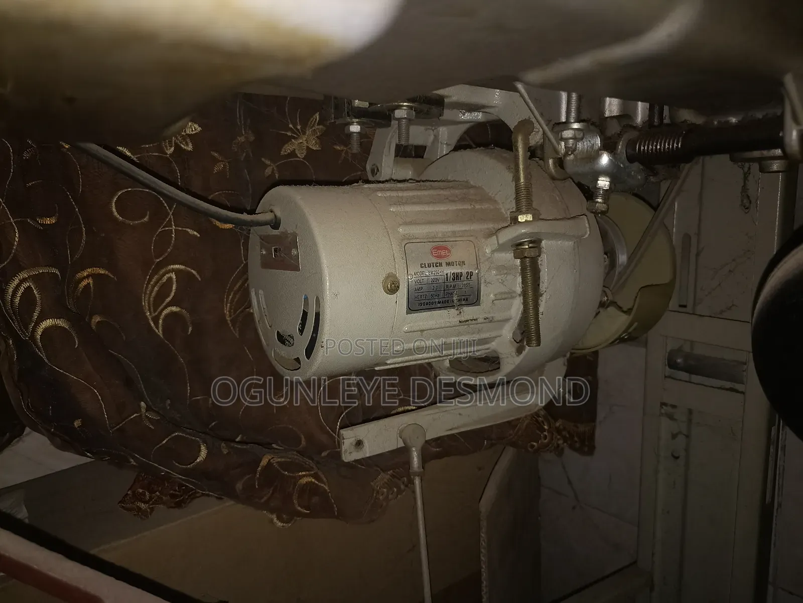 Em 8500 Sewing Machine