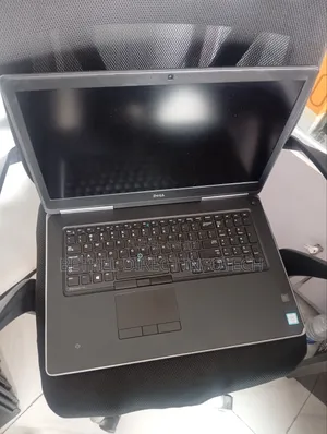 Laptop Dell Precision 7720 16GB Intel Core i7 SSD 256GB